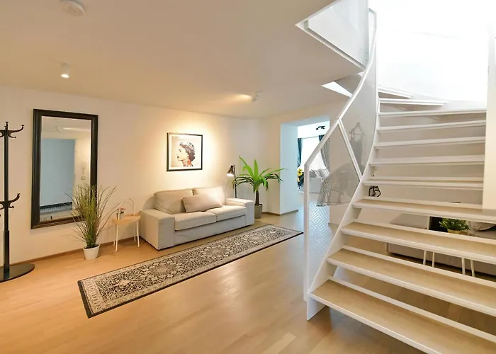 Julius 24 - Stylish Heaven, 5 Mins To Center Apartamento *